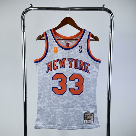 Regata New York Knicks - BAPE X Mitchell & Ness - Branco - (cópia)