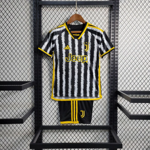 Conjunto Infantil Juventus Home 23/24 - Branca e Preta - Adidas