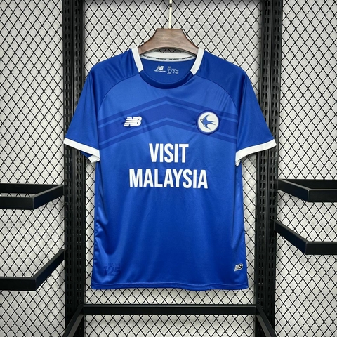 Camisa Cardiff City Home 24/25 - New Balance - Masculino Torcedor