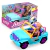 Auto de muñeca Lirael descapotable color celeste con detalles amarillos y rosas, acompañado de dos muñecos articulados, presentado en su caja original.
