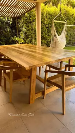 Mesa de petiribi