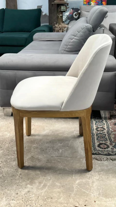 Imagen de Silla Ginger Petiribi Macizo