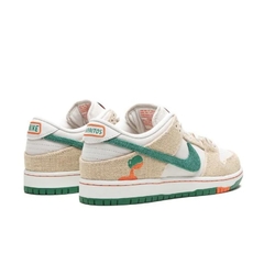 Nike SB Dunk Low x Jarritos en internet
