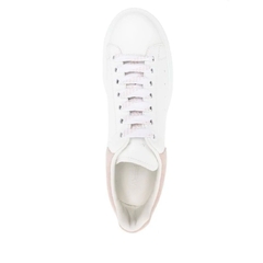 Alexander McQueen Pink en internet