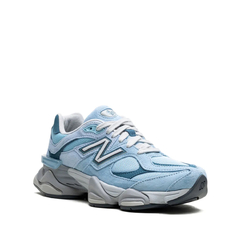 New Balance 9060 Sky Blue en internet