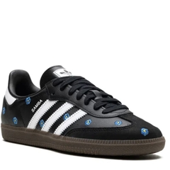 Adidas Samba Classic Black Flowers en internet