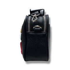 Bolso Crossbody Karl Lagerfeld Negro (Peluche Blanco Rojo) - Rorro´s Boutique
