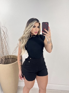 Blusa ombreira em malha twill na internet