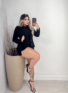 Blazer em linho com elastano na internet