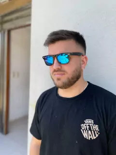 LENTES ANTEOJOS DE SOL RAYBAN Wayfarer Espejado 2140 1002/17 Negro int naranja/azul espejado Standard (50-22)
