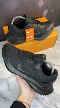 NIKE DEPORTIVAS ZOOM NEGRAS - comprar online