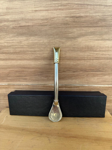 BOMBILLÓN LISO PICO DE BRONCE + ESTUCHE DE REGALO - comprar online