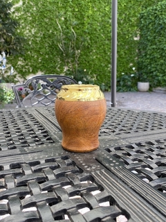 TORPEDO ALGARROBO CINCELADO BRONCE