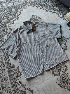 Imagen de Camisa Essence Boxy Black - MALUCO