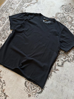 Remera Cruz Main Black - HARVEY WILLYS en internet