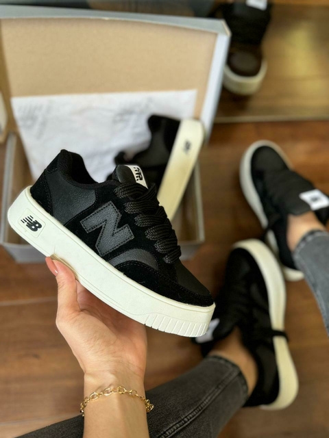 TÊNIS NB New Black