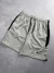 Short Nike (drifit) na internet