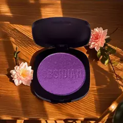 Iluminador e Sombra Obsidian Ruby Rose - loja online