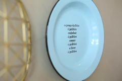 PRATO POLÍTICO - UM CANTO LÁ DE CASA