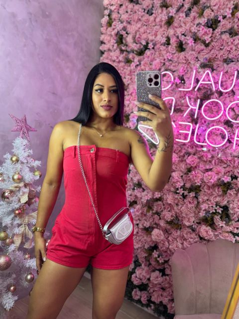 Macacão jeans vermelho