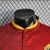 Camisa Roma I Home Versão Jogador Masculino 22/23 - Camisa oficial da Roma para a temporada 22/23 - Camisa de futebol masculina com design exclusivo - Conforto e estilo para torcedores da Roma - Camisa de jogador para fãs do clube italiano - Disponível em