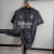 Camisa AC Milan Edição Especial Torcedor Masculino Preto 24/25 - Camisa oficial AC Milan para torcedores - Edição limitada AC Milan 2024 - Camisa preta AC Milan para homens - Roupas de torcedor AC Milan 24/25 - Camisa de futebol AC Milan para torcedores -