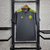 Camisa Flamengo Retrô Treino Masculino 19/20 - Camisa oficial do Flamengo - Estilo retrô para torcedores - Camisa de treino Flamengo masculina - Conforto e estilo para os fãs - Acessório essencial para torcedores do Mengão - Camisa Flamengo 19/20 com desi