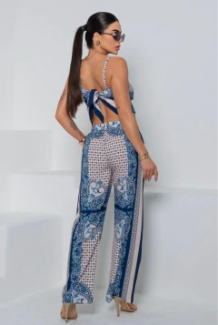 Conjunto Fendi – Elegância Estampada com Sofisticação Mediterrânea - Meu Closet