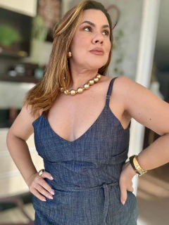 Macacão Isla na internet