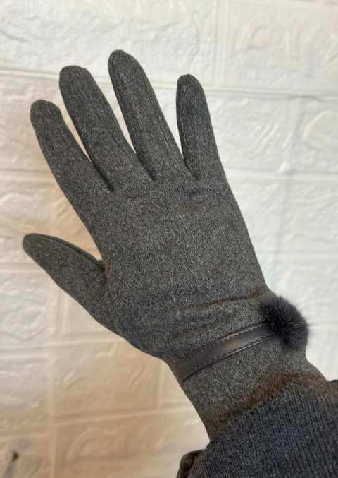Luva Flanelada Cinza Pompom