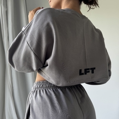 Imagen de Buzo Crop Over Gris