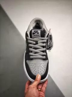 NIKE DUNK LOW SHADOW en internet