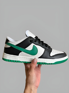 NIKE SB DUNK VERDE