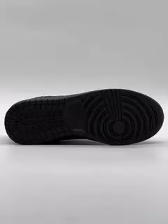 NIKE JORDAN TRAVIS SCOTT BLACK en internet