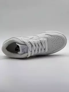 NIKE DUNK LOW BLANCAS - HypeVault Elite
