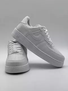 Imagen de NIKE AIR FORCE 1 BLANCO