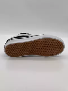VANS KNU en internet