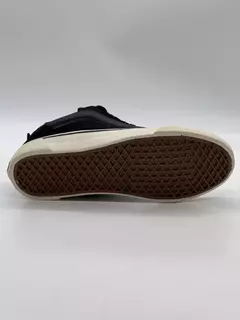 VANS KNU NEGRA en internet
