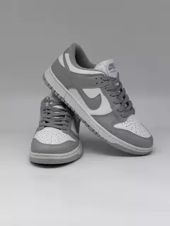 Imagen de NIKE DUNK LOW GRIS