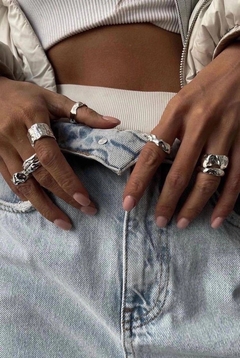 Banner de la categoría CÁPSULA SHINE⋆