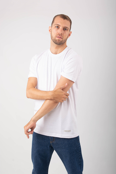 REMERA LISA - comprar online