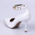 Cassandra - Scarpin Feminino Verniz Bico Fino Salto Alto Branco na internet