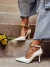 Imagem do Cassandra - Scarpin Feminino Verniz Bico Fino Salto Alto Branco