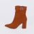 Gisele - Bota Feminina Camurça Cano Curto Bico Fino Caramelo - comprar online