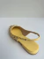 Liz - Sapatilha Feminina Bico Fino Slingback Aplicação Amarela/Dourado - Not-Me Shoes - Fábrica Própria de Calçados Femininos
