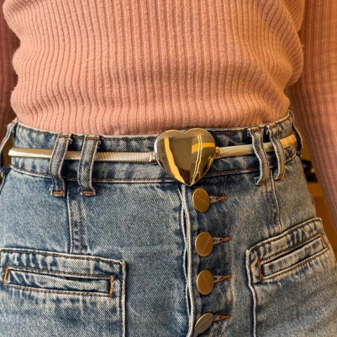 Malu - Cinto Feminino com Fivela de Coração Prata - comprar online