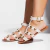Raissa - Sandália Rasteira Feminina Tachas Aplicação Off-White