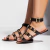 Raissa - Sandália Rasteira Feminina Tachas Aplicação Preto