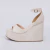 Tulum - Sandália Feminina Anabela Fivela Camurça Off-white - Not-Me Shoes - Fábrica Própria de Calçados Femininos