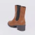 Vivi - Bota Feminina Cano Curto Salto Grosso Marrom Canyon - Not-Me Shoes - Fábrica Própria de Calçados Femininos